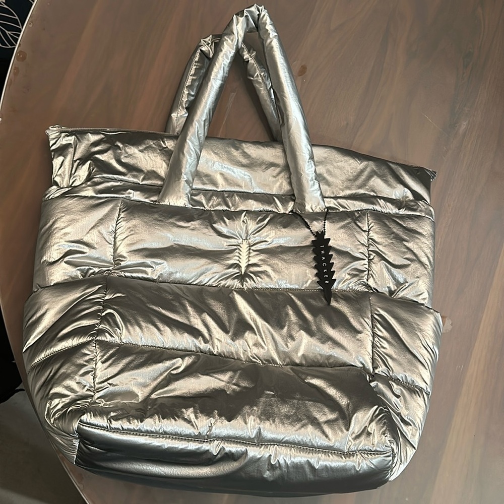EUC Thacker Escape Bag Matte Silver